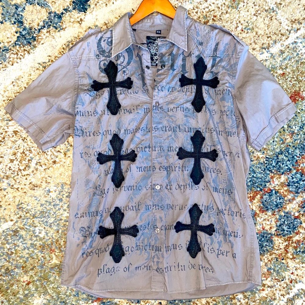 Men's Button down Short Sleeve.